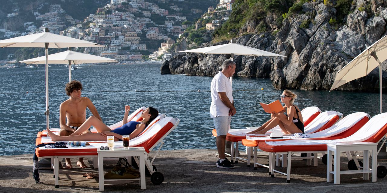 The Newest Pandemic Journey Pattern: Grownups-Solely Luxurious Resort Holidays