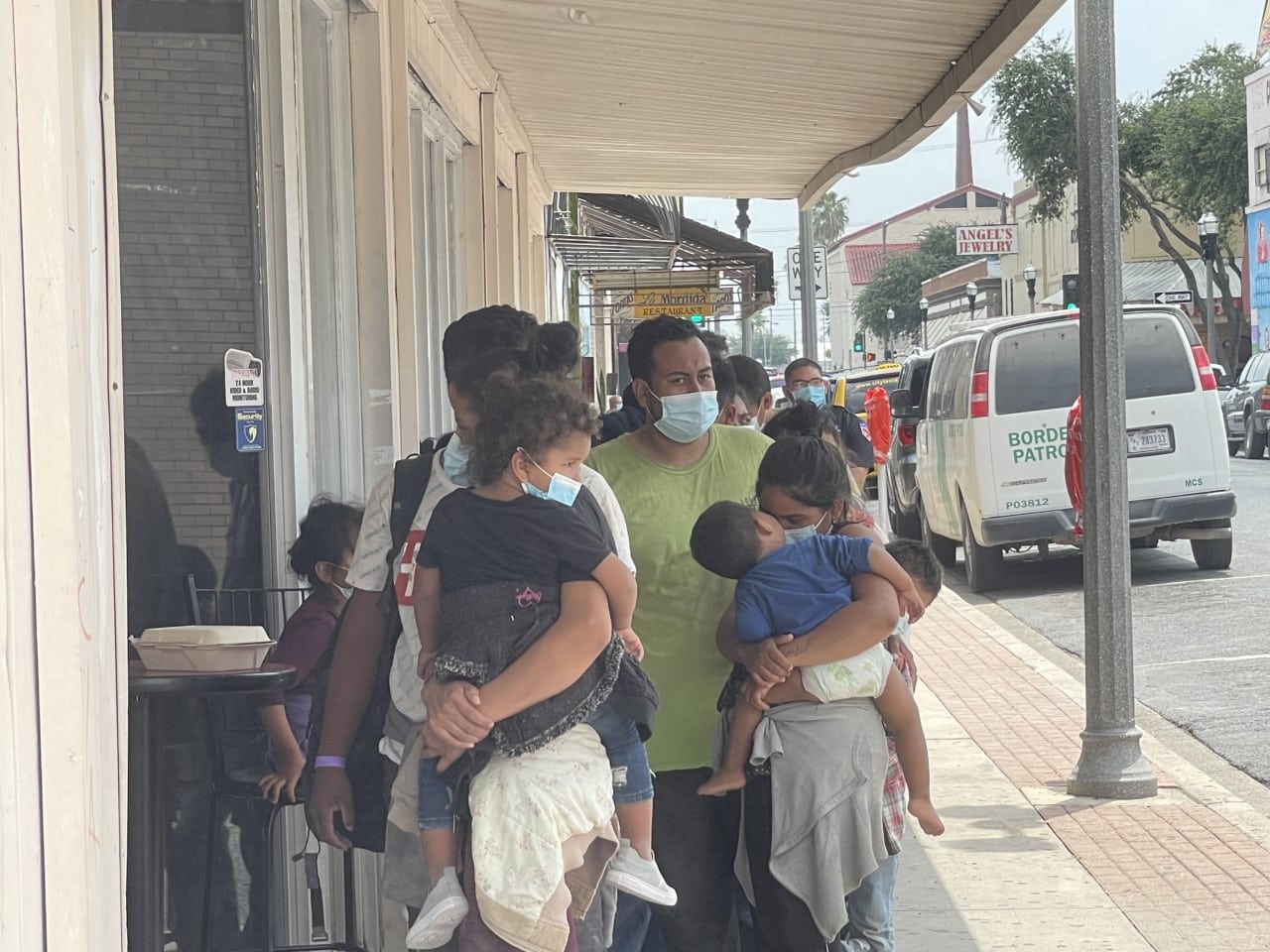 No matter catastrophe declarations and Title 42, DHS carries on filling migrant shelter in McAllen