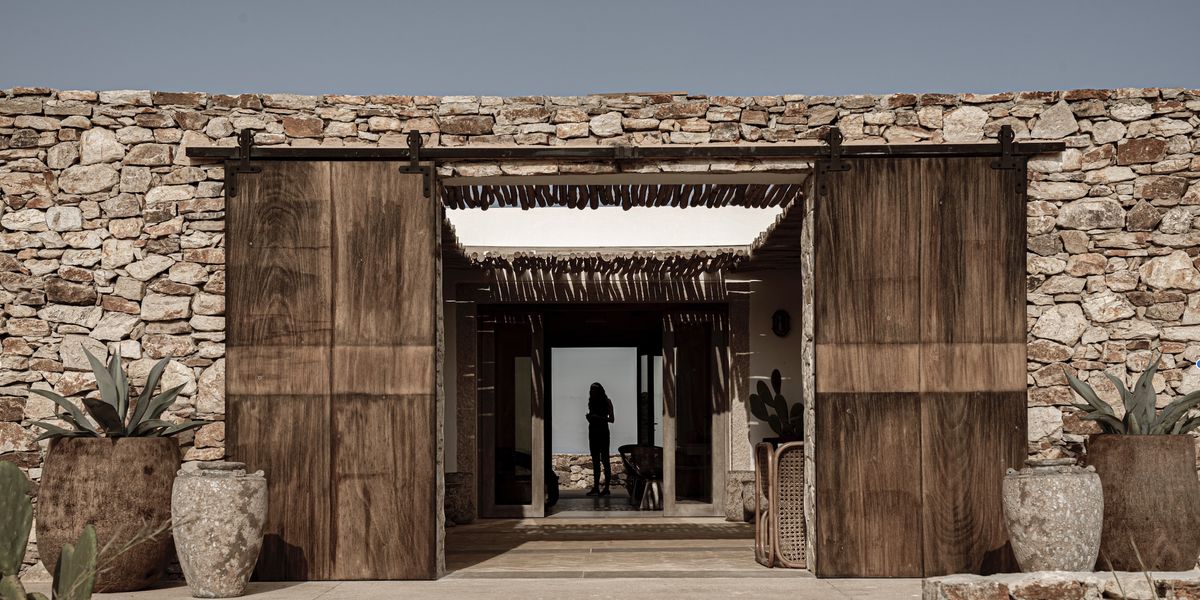 The Splendid Place at The Rooster